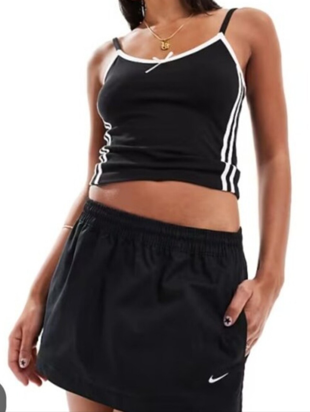 Nike Sportswear Essential Mid Rise Woven Cargo Midi Skirt - Picture 9 of 9